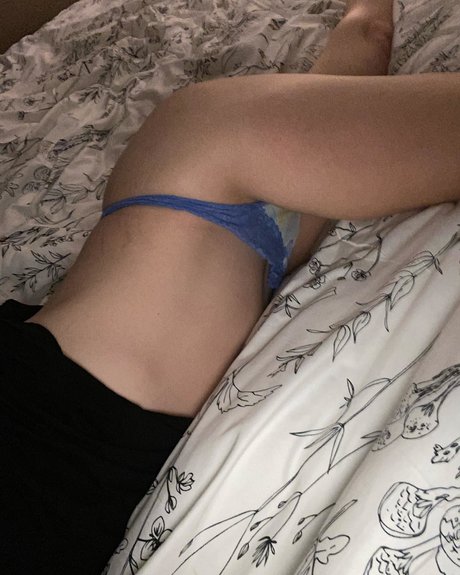Naken lekkede OnlyFans-bilde av Camaray