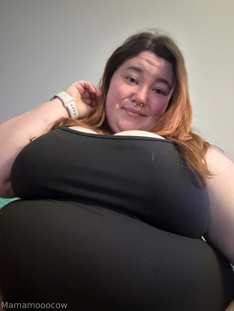 Nahá fotka uniklých OnlyFans od Mamamooocow