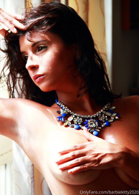 Barbara Savelli OnlyFans泄露裸照