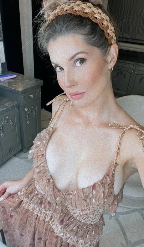 Amanda Cerny