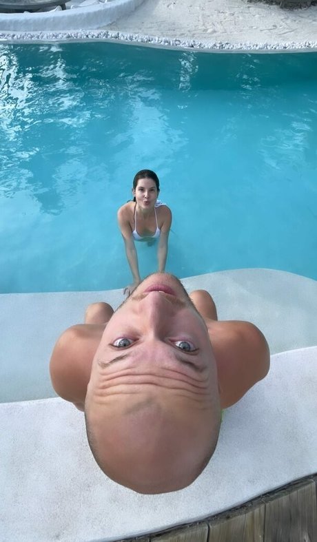Amanda Cerny