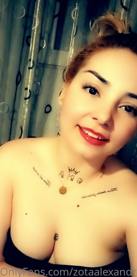 Nahá fotka uniklých OnlyFans od Zotaalexandra