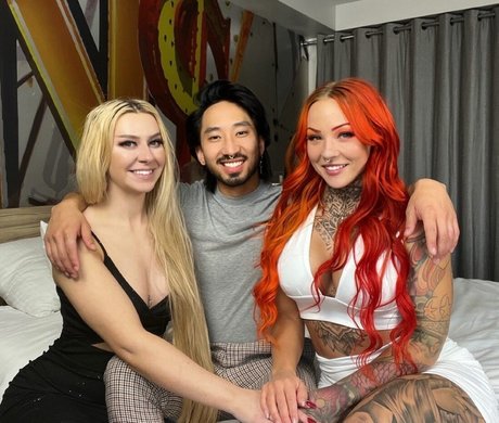 Nahá fotka uniklých OnlyFans od Phamily Standards