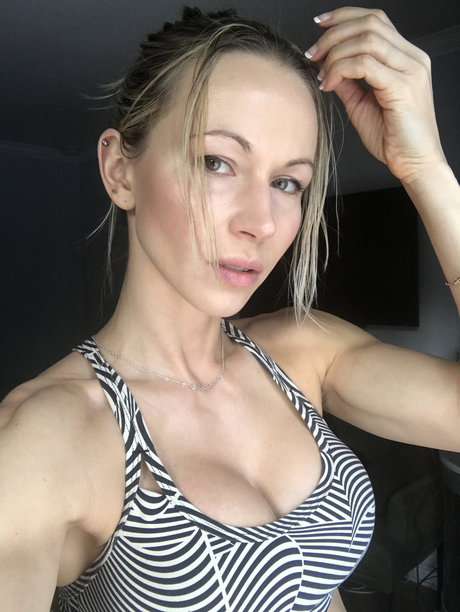 Zuzka Light