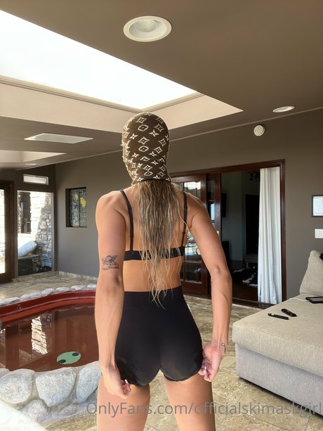 Briana Armbruster
