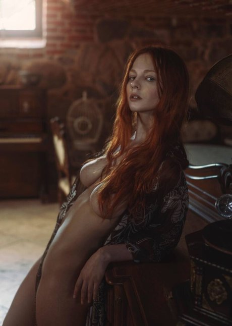 Sonia Red Fox
