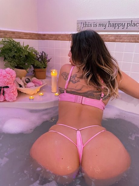 Charlotte Olivia