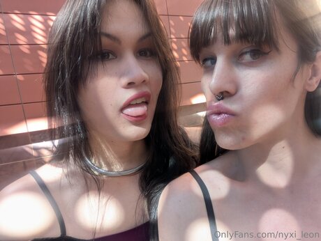 Nyxi Leon