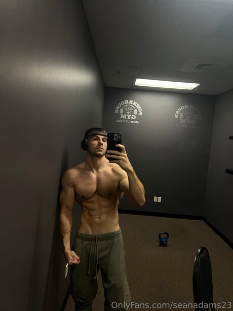 Nahá fotka uniklých OnlyFans od Seanadams23