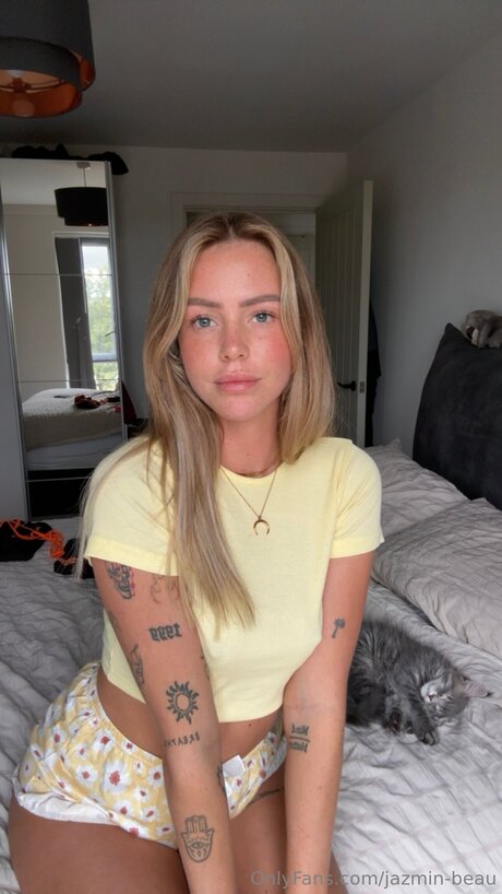 Jazmin Beau