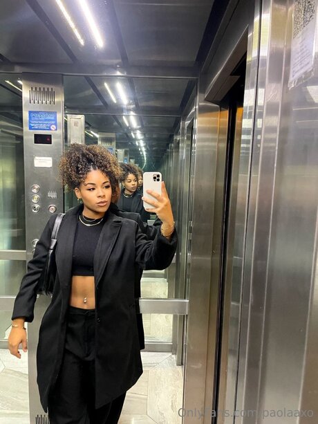Naken läckt OnlyFans-bild av Paolaaxo