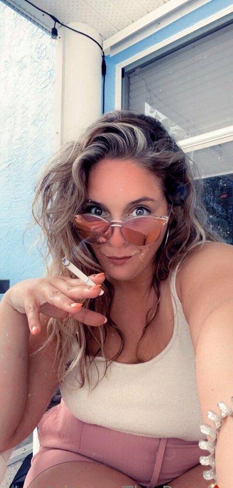 Naken lekkede OnlyFans-bilde av Layla Jones