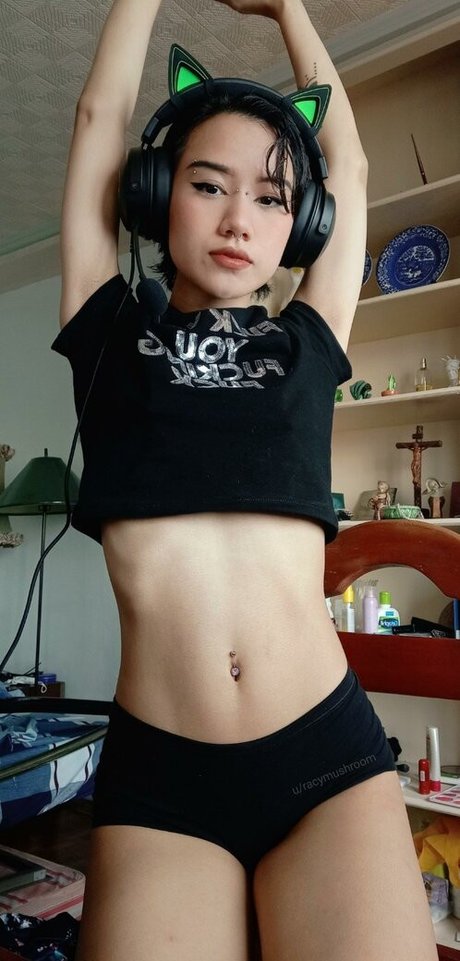 Naken lekkede OnlyFans-bilde av Zoemieu