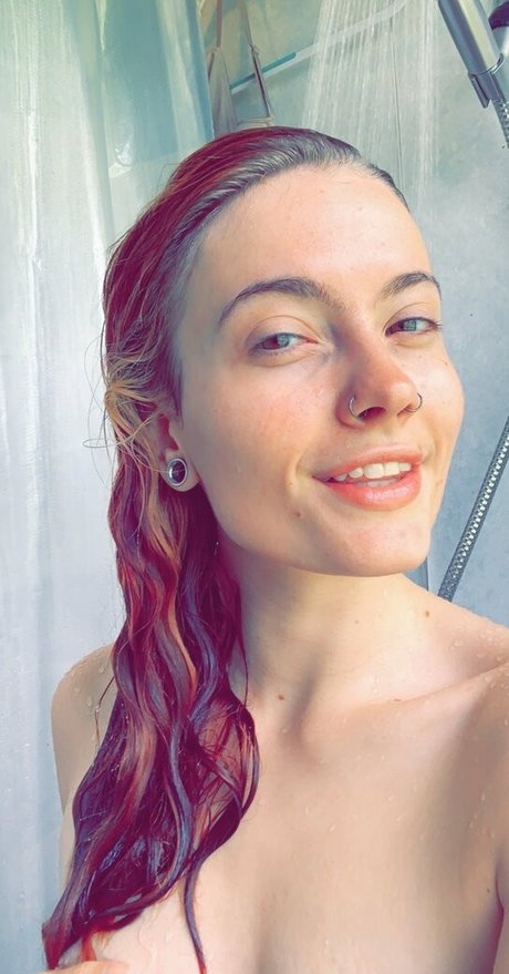 Nahá fotka uniklých OnlyFans od Zoelovvefree