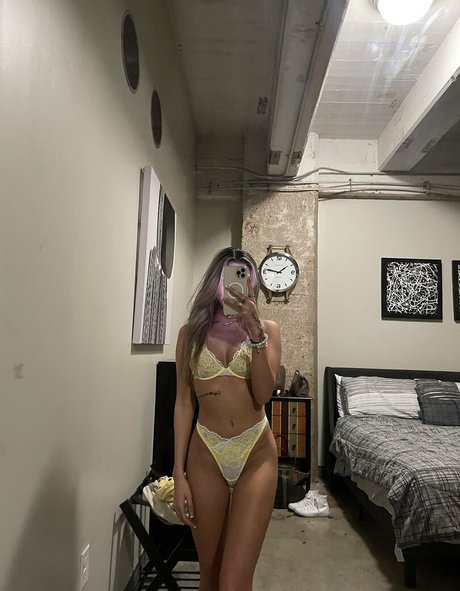 Zoella Mckay