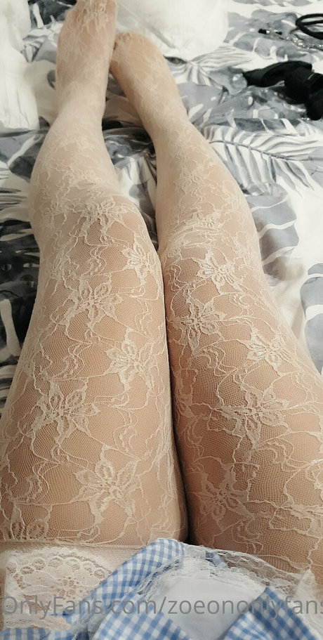 Nahá fotka uniklých OnlyFans od Zoeononlyfans