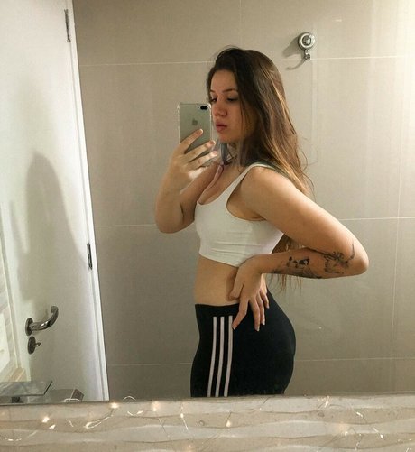 Elana Dara