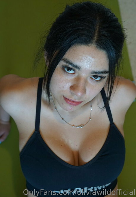 Oliviawildofficial OnlyFansリークヌード写真