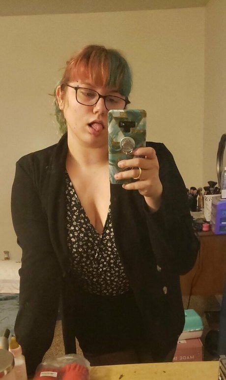 Peachykeenstine22