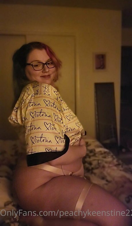 Peachykeenstine22