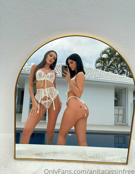 Anitacassinfree