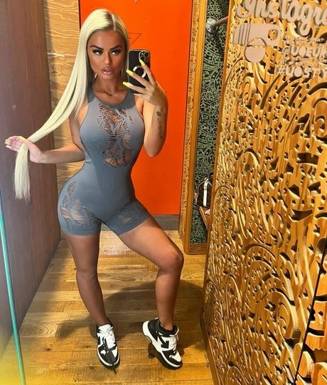 Nahá fotka uniklých OnlyFans od Courtneydoyle