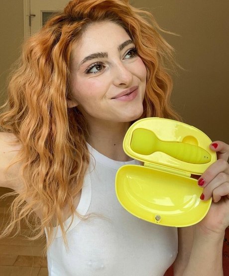 Willow Shields