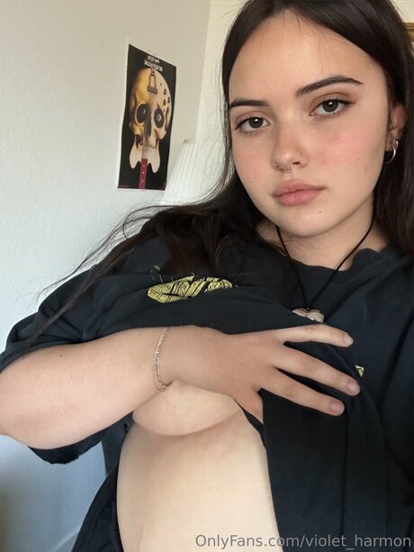 Violet Harmon