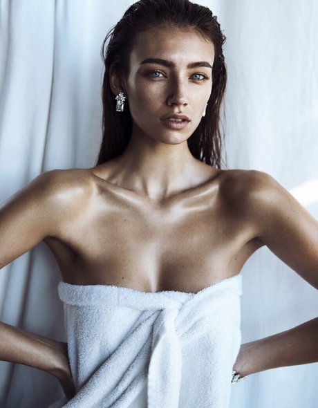 Lorena Rae