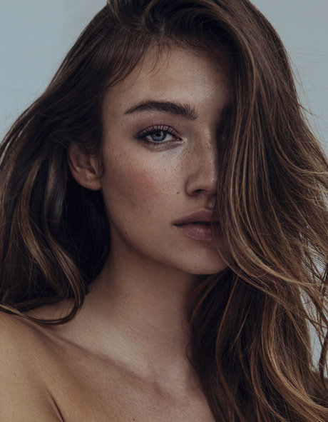 Lorena Rae