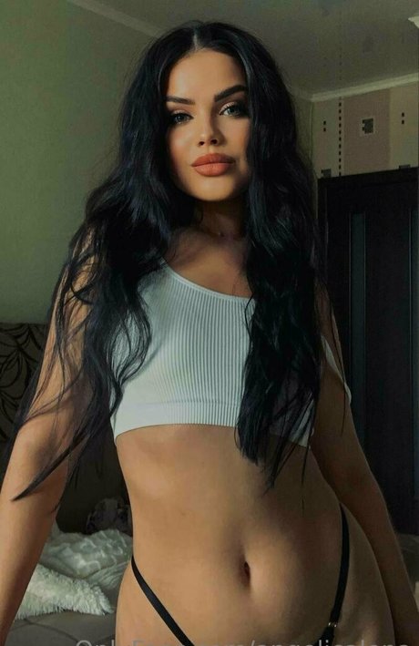 Naken läckt OnlyFans-bild av Angelicalena
