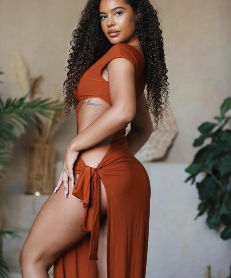 Malaika Terry OnlyFans泄露裸照