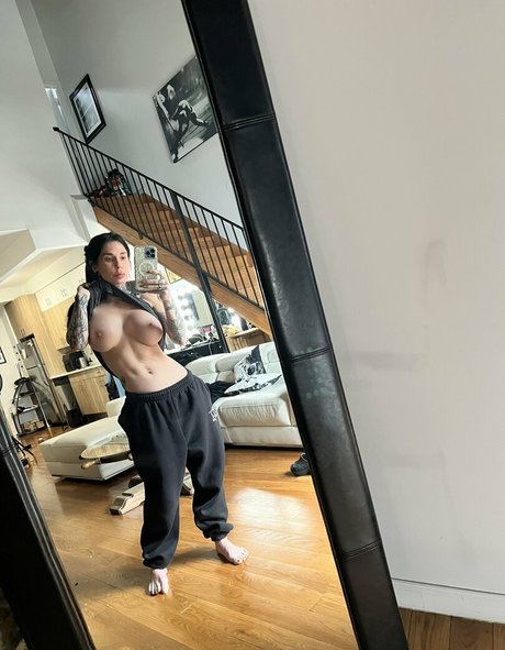 Joanna Angel