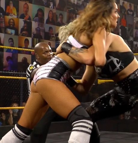Dakota Kai