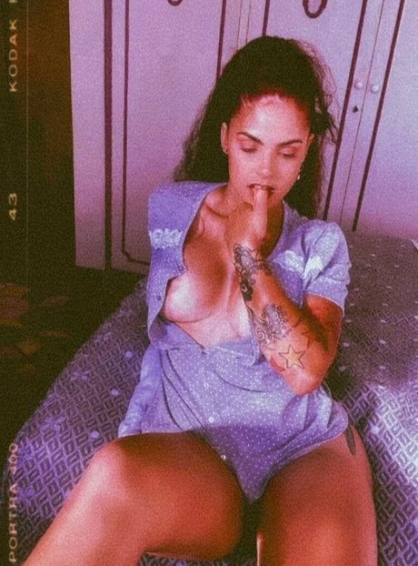 Amanda Miury
