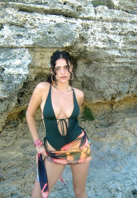 Luna Blaise