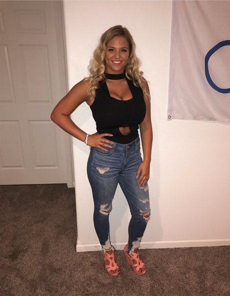 Mckenna Demoe