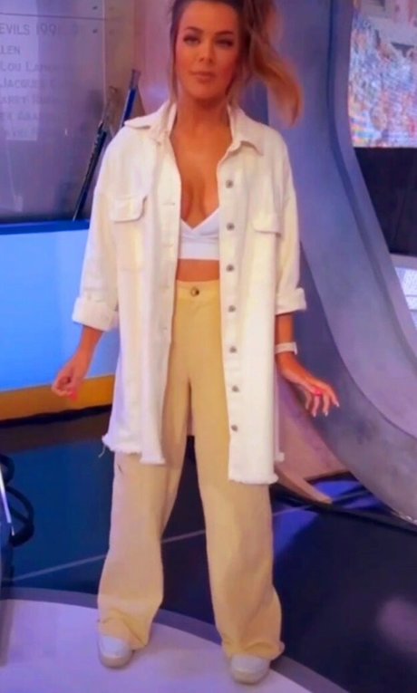 Nahá fotka uniklých OnlyFans od Jackie Redmond