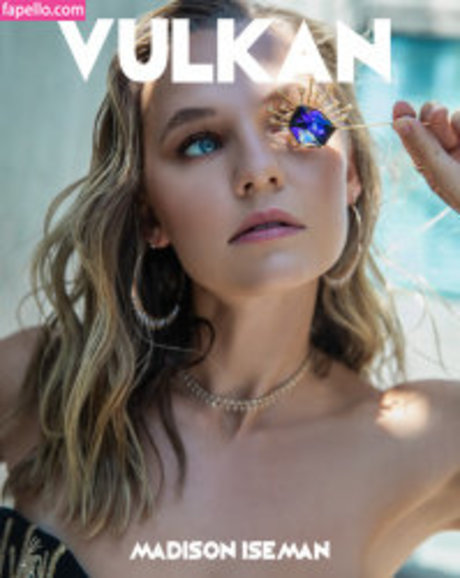Nahá fotka uniklých OnlyFans od Madison Iseman