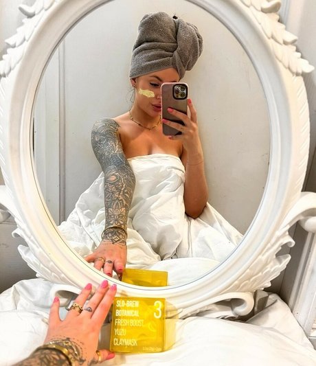 Nahá fotka uniklých OnlyFans od Beckie Holloway