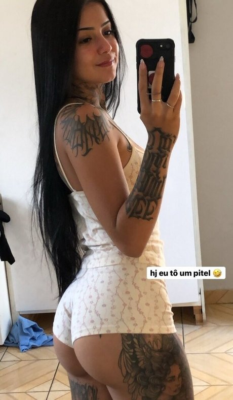 Naken läckt OnlyFans-bild av Anna Guimaraes