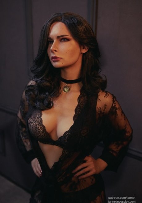 Jannet In Cosplay