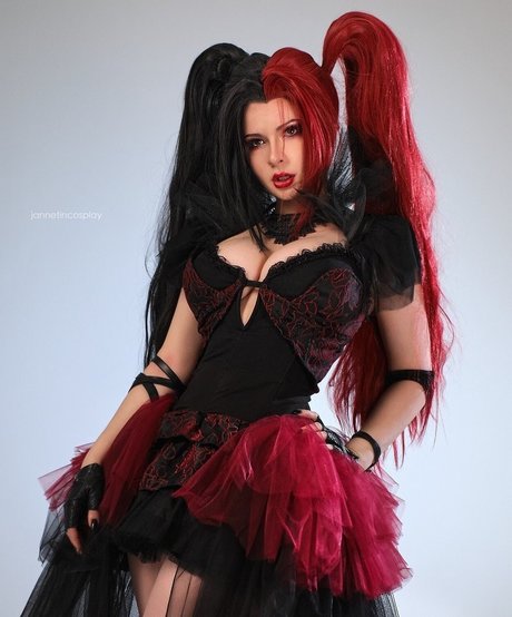 Jannet In Cosplay