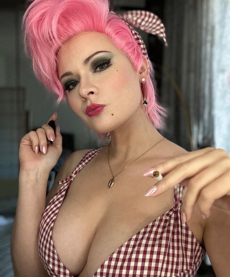 Naken lekkede OnlyFans-bilde av Jannet In Cosplay