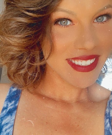 Nahá fotka uniklých OnlyFans od Peta Jensen