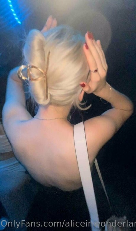 Aliceinwonderlandxo