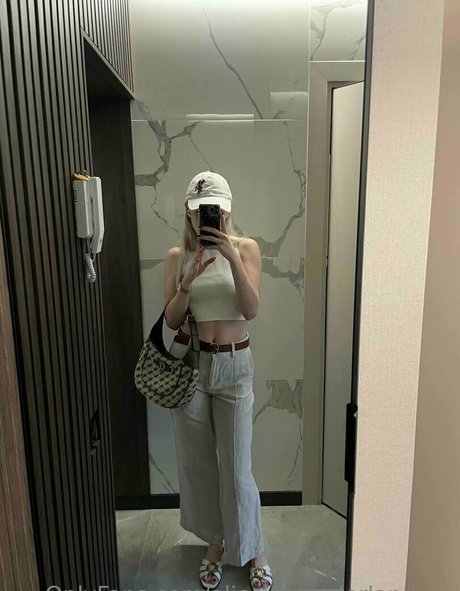 Aliceinwonderlandxo