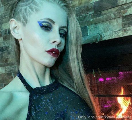 Naken lekkede OnlyFans-bilde av Kyaasfreefans