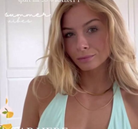 Naken lekkede OnlyFans-bilde av Katrin Palme