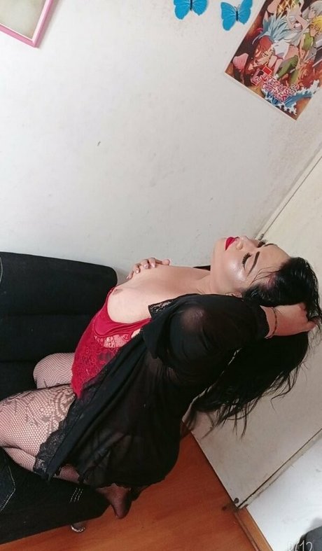 Naken lekkede OnlyFans-bilde av Marianacatalina284